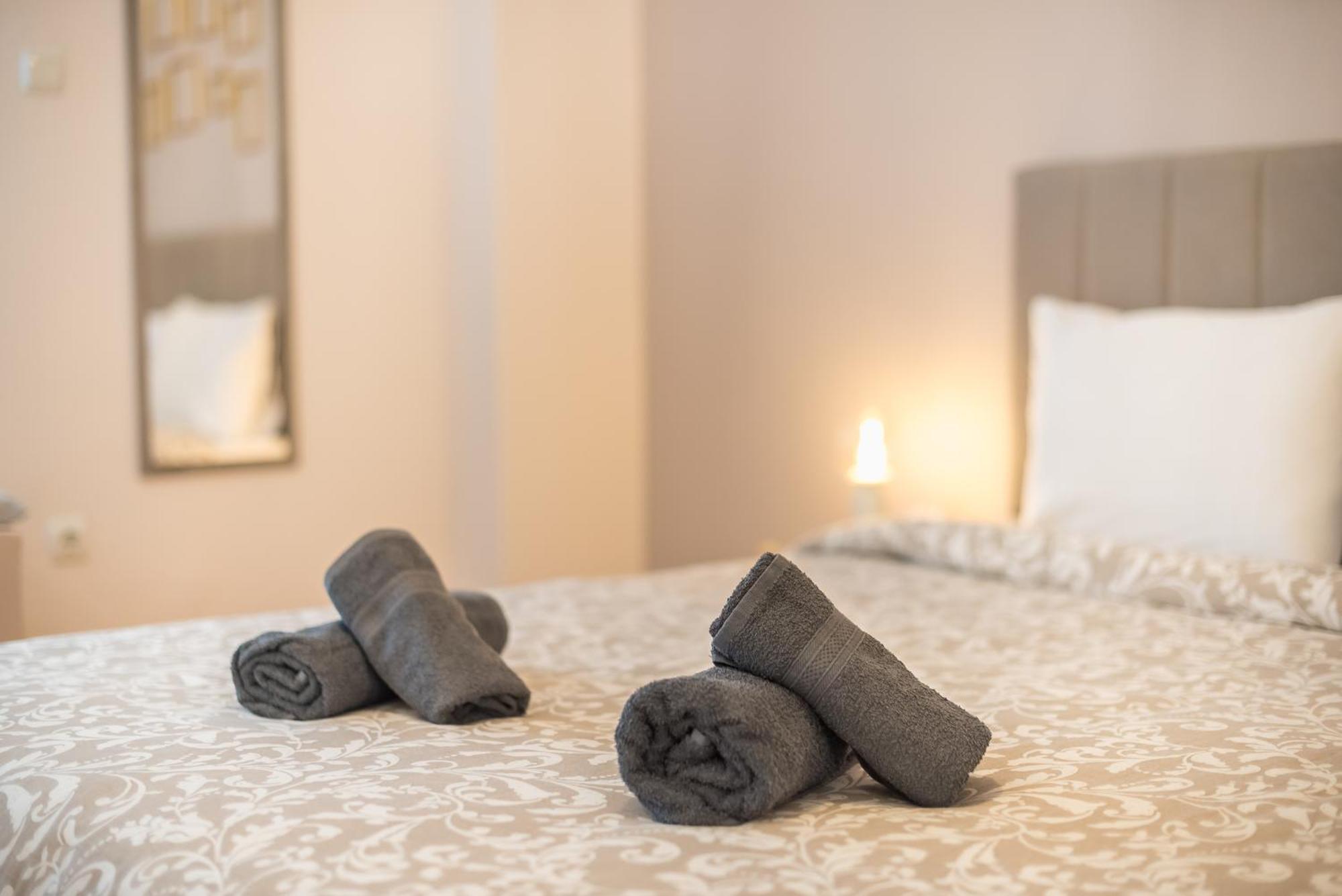 Golden Comfort By Greece Apartments 아테네 외부 사진