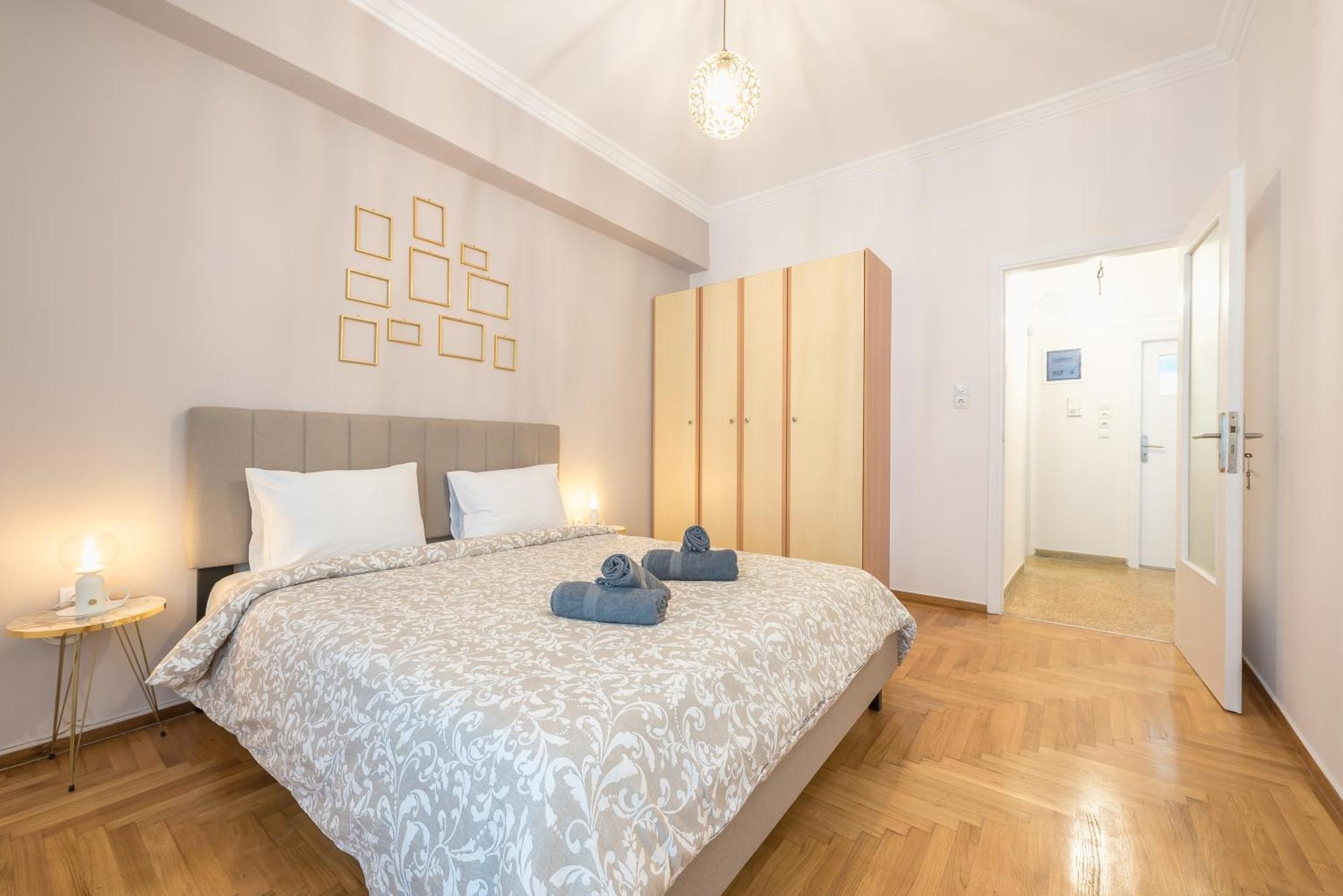 Golden Comfort By Greece Apartments 아테네 외부 사진